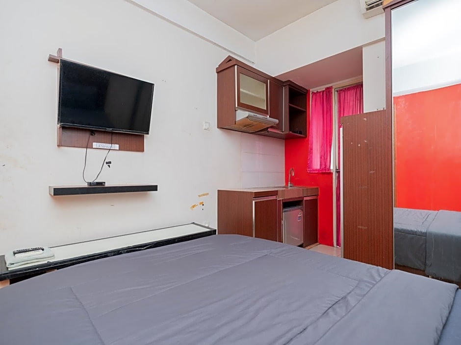 Apartemen Green Lake View Ciputat by Alfa Rooms