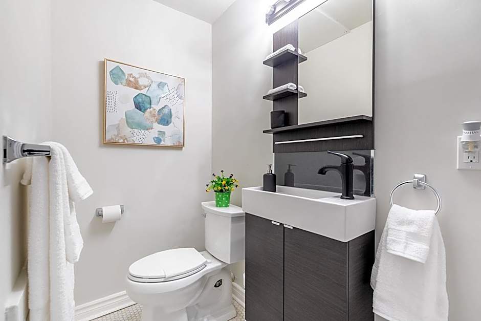 Apartment in the James South Neighborhood