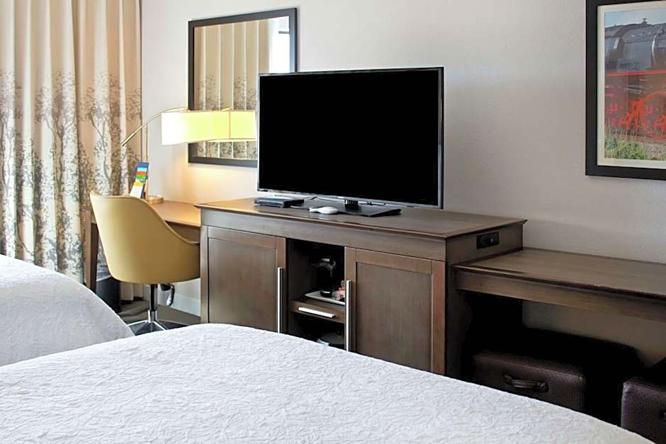Hampton Inn By Hilton Turlock