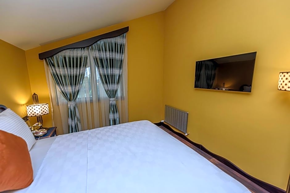 TOK EPİK HOTEL