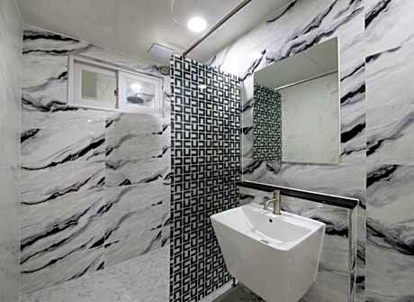 Condo VIP Room