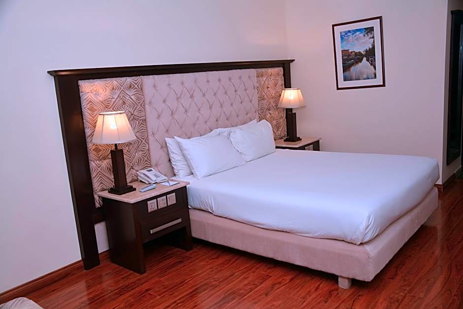Islamabad Hotel