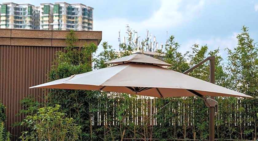 Yuexiu Hotel Guangzhou, Curio Collection by Hilton