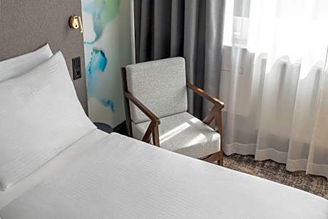 Standard Twin Room with Kitchenette - Non-Smoking