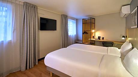 Standard Room - 2 Single Beds