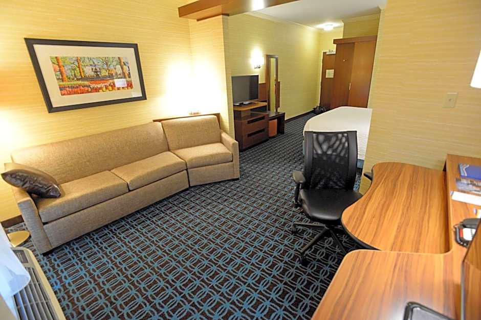 Fairfield Inn & Suites by Marriott Bowling Green