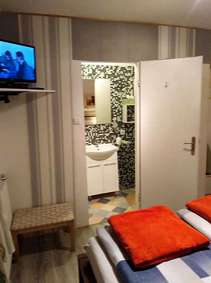Hotel Garni "Adria"