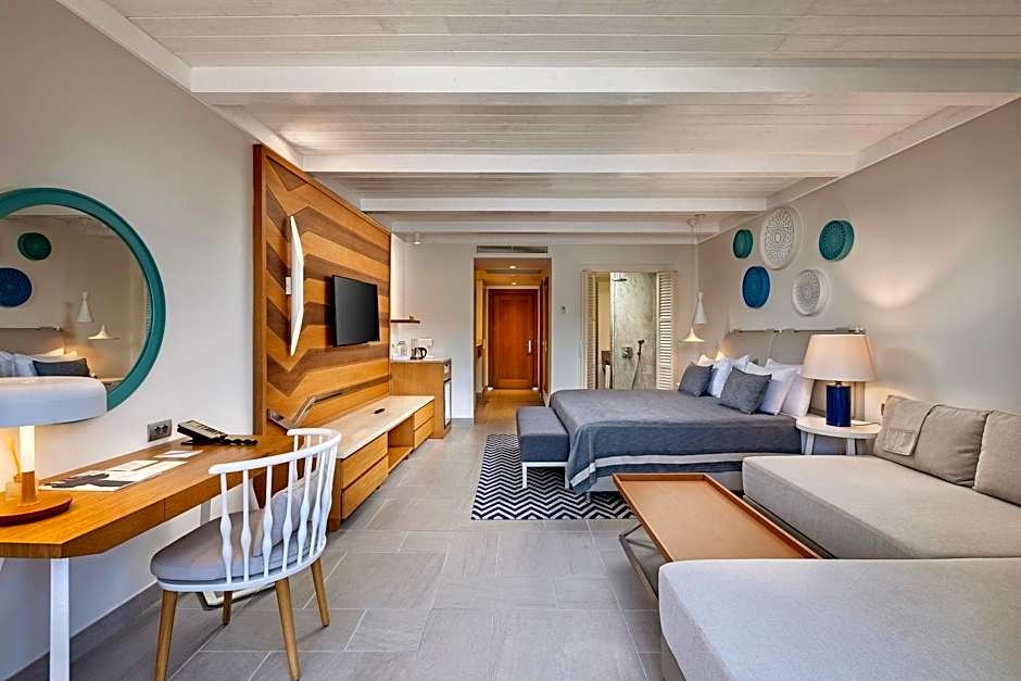 Titanic Luxury Collection Bodrum