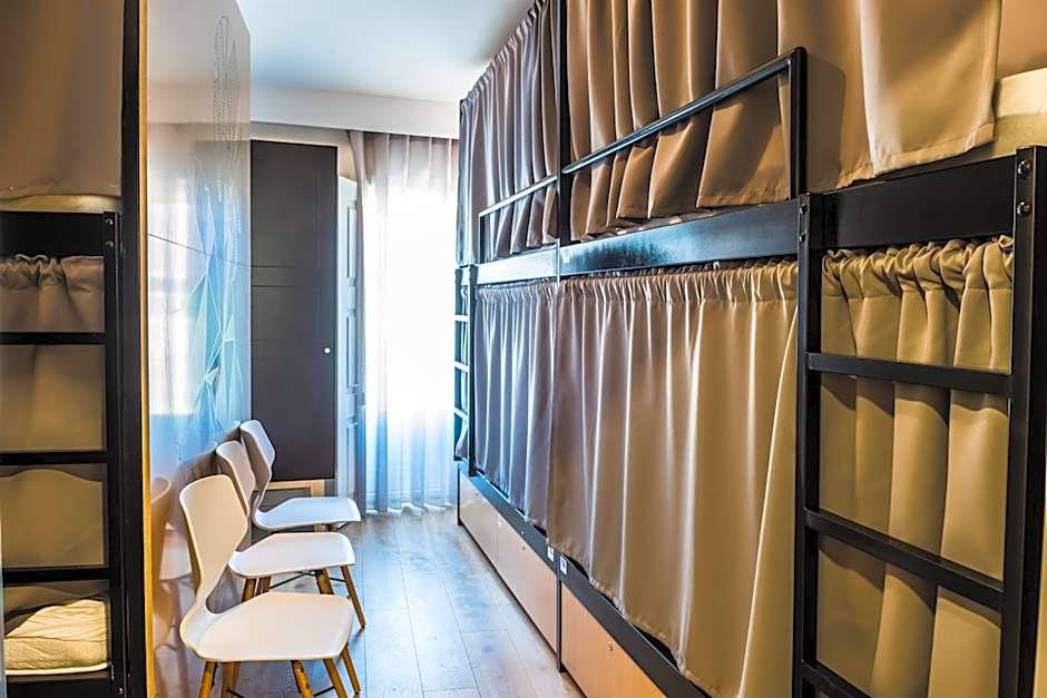 In Barcelos Hostel & Guest House