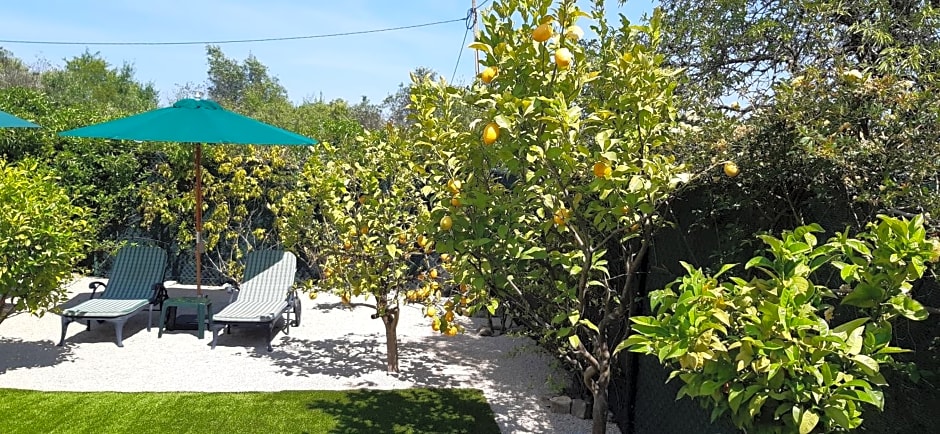 ApraHouseLoule Guesthouse