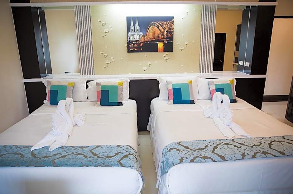 Excella Hotel