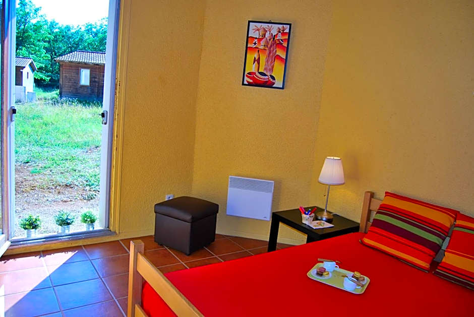 Lagrange Grand Bleu Vacances - Residence Les Ségalières
