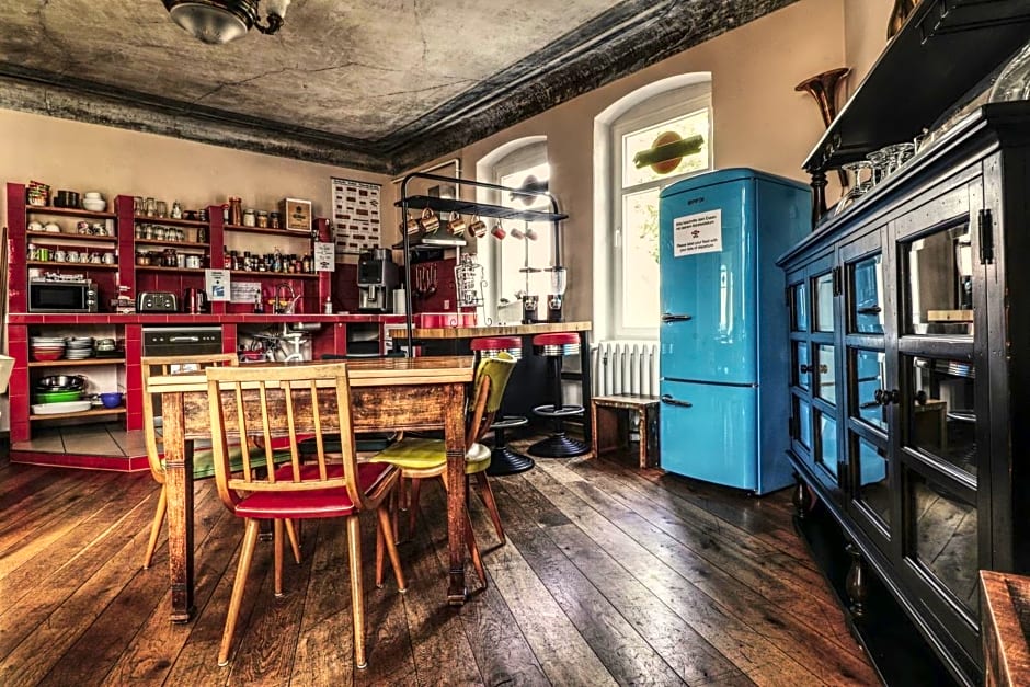 OPERA Hostel