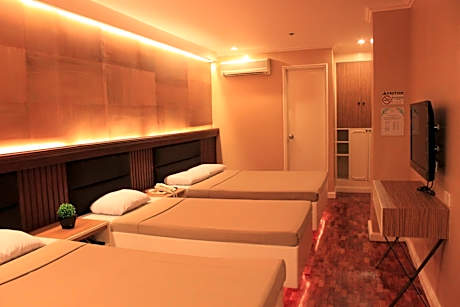 Special Offer - Deluxe Family Room