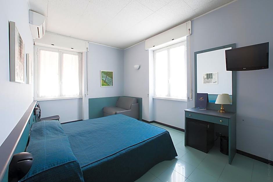 Hotel Tirreno