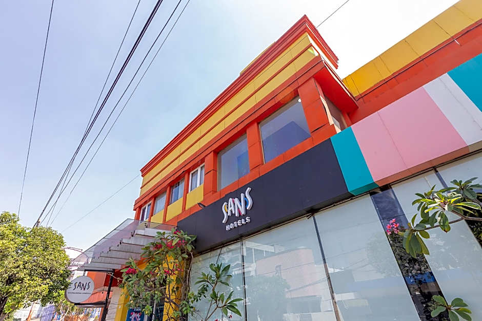 Sans Hotel International Surabaya
