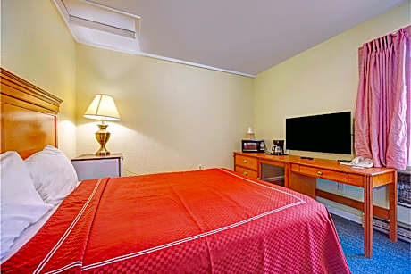 King Bed Non-Smoking