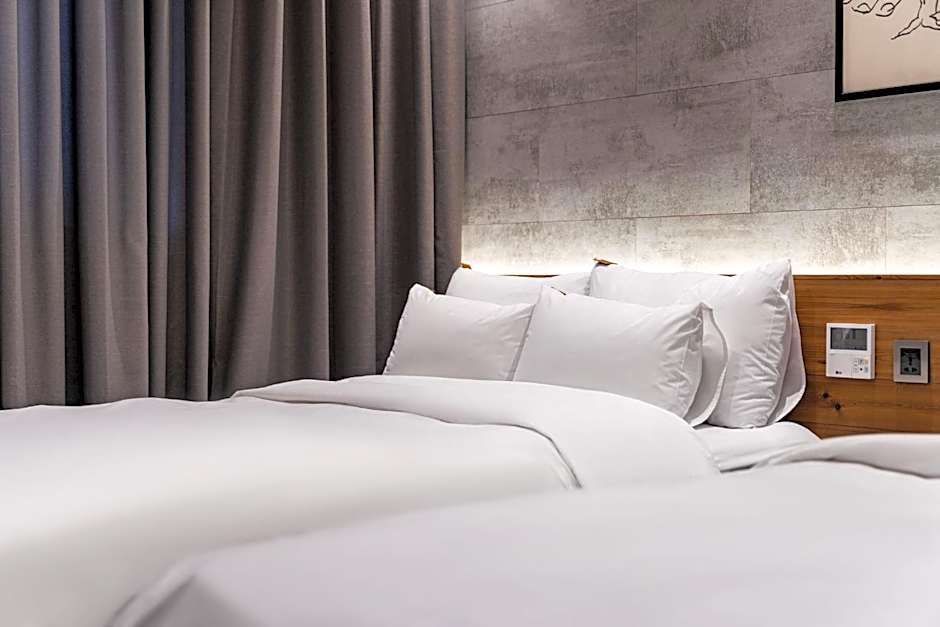 Sokcho Business Hotel CAMEL