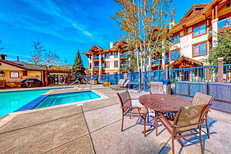 EagleRidge Lodge and Townhomes