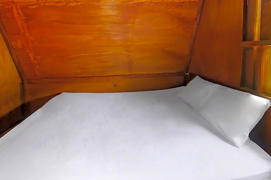 Hotel O Awenk Homestay Near SD Gunung Wakul