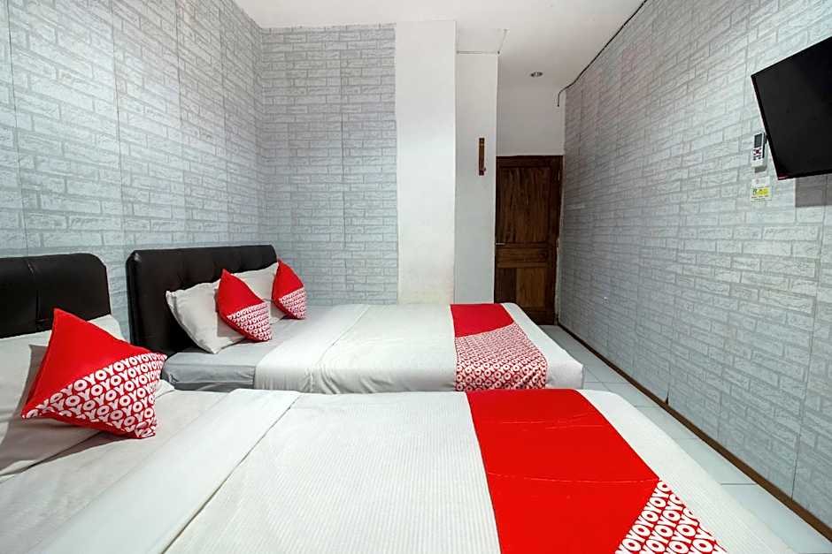 OYO 3283 Bwalk Hotel