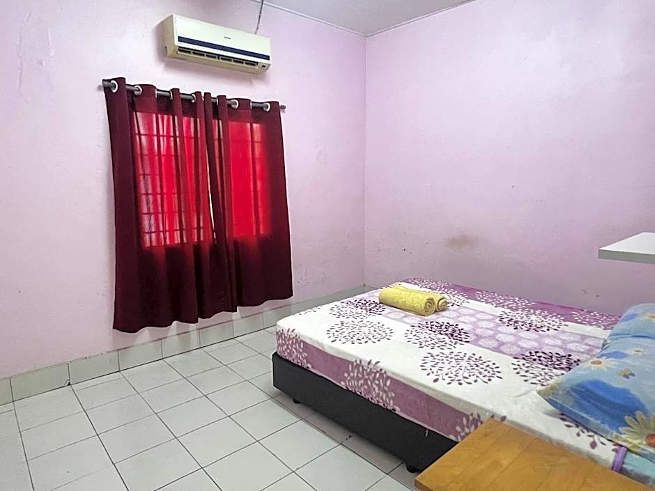 Jasmine Guesthouse Near Padang Besar Train Station