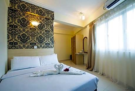 Queen Room