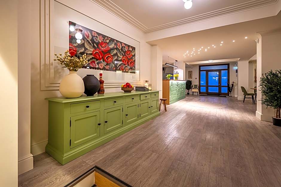 Armonia by Aristocratis