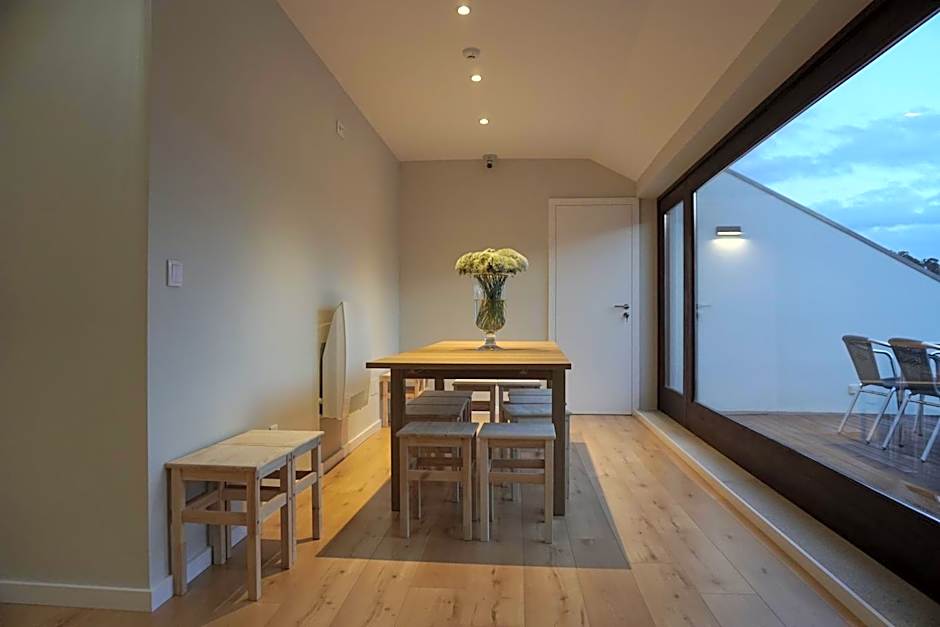 Feira Hostel & Suites