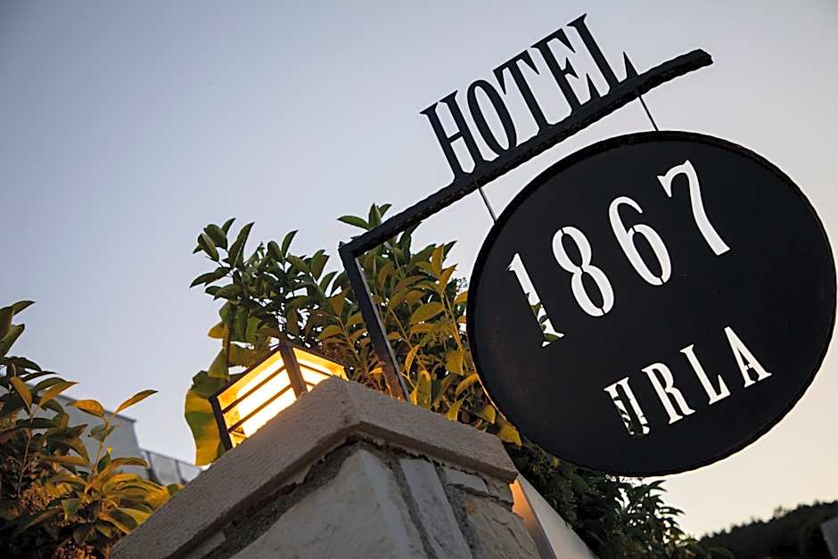 Urla 1867 Hotel