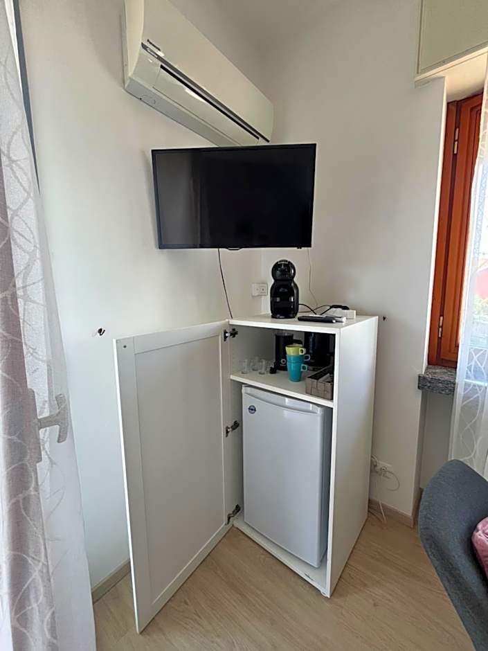 Bella Vita Guesthouse -parcheggio privato interno