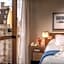 Up Viamonte Hotel