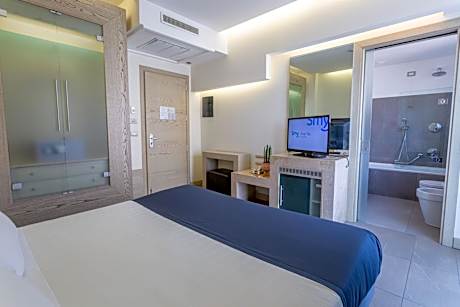 Double or Twin Room with Balcony
