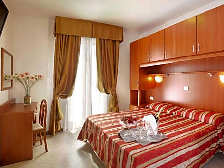 Double or Twin Room with Balcony