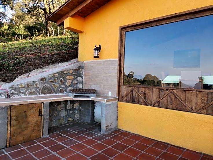 CABAÑAS COLINAS de SAN NICANOR