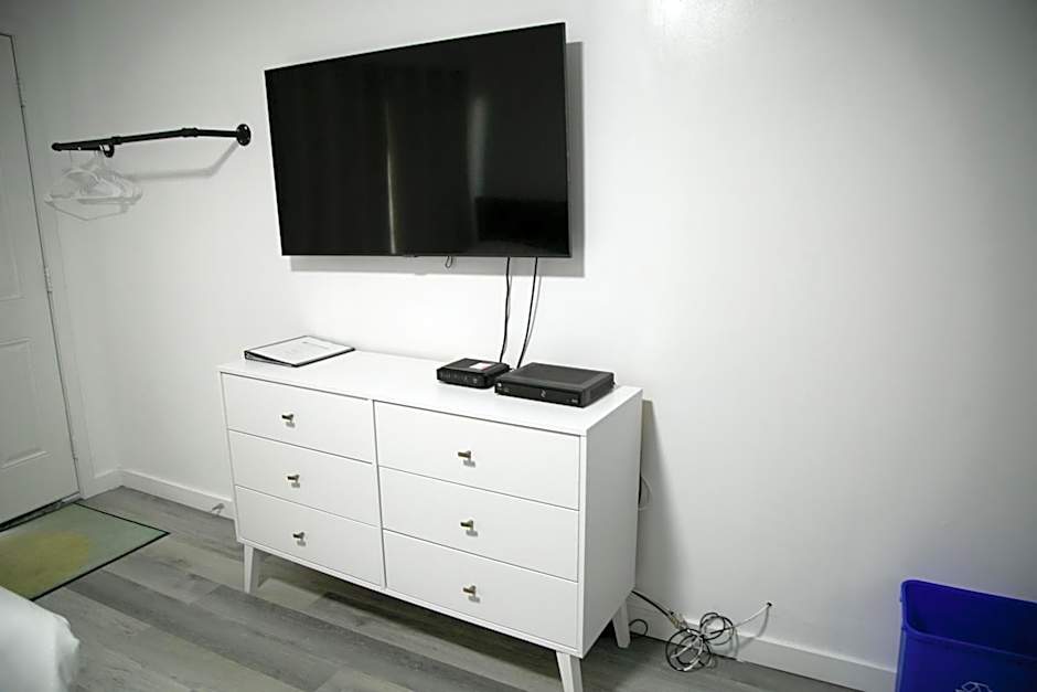 Westview Centre Motel Ltd