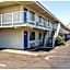 Motel 6-Bakersfield, CA - Convention Center