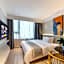 Yilong Hotel