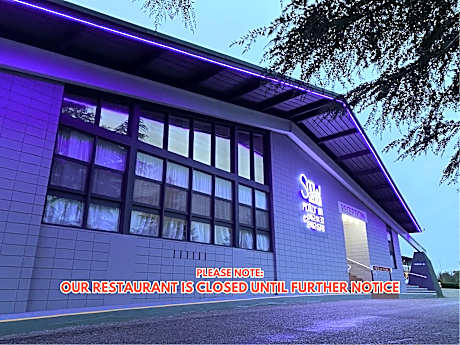 Snow Season Motor Inn