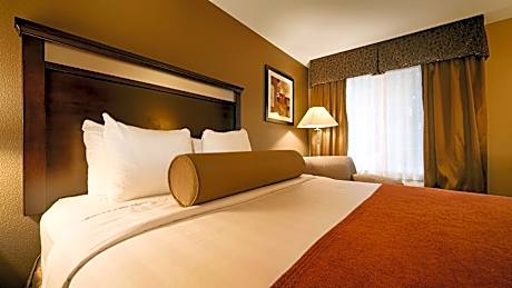 King Room with Sofa Bed - Non-Smoking