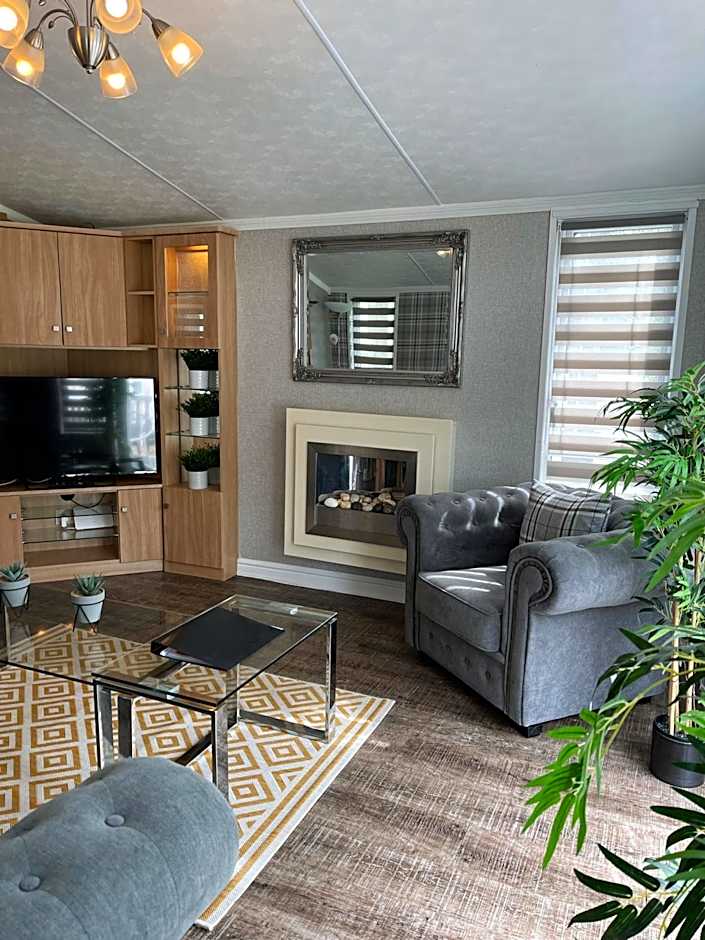 Percy Wood Lodges with Hot Tubs