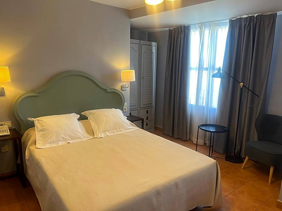 Hotel Patilla Ciudad de Requena