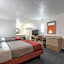 Travelodge by Wyndham Lansing