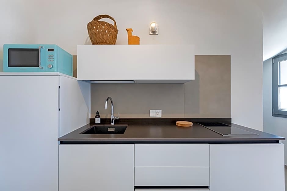 Domu Qirat - Authentic Rooms & Terraces