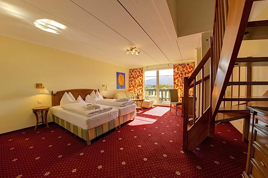 Photo 1 of 4 of Superior Suite