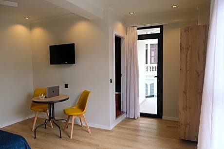 Exterior Double or Twin Room with Balcony