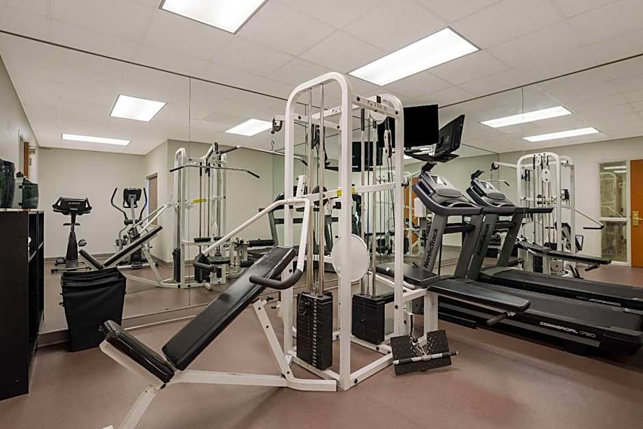 MainStay Suites Wilmington - University Area
