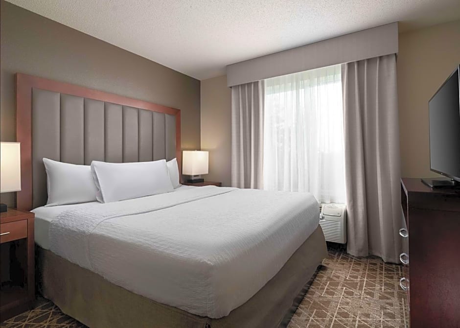 Homewood Suites By Hilton Somerset Nj