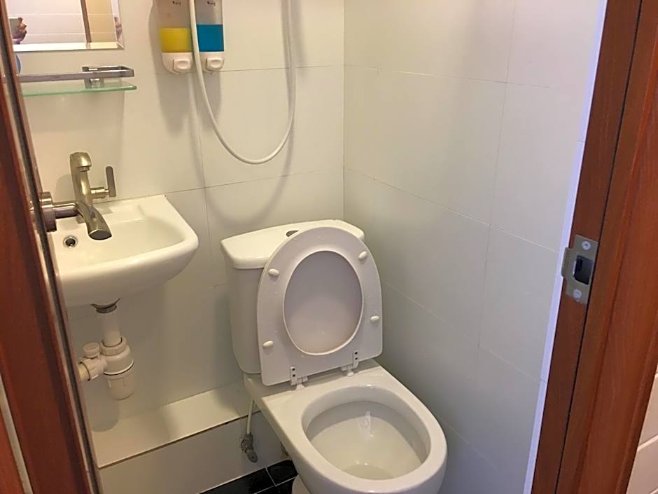 HK Peace Guest House