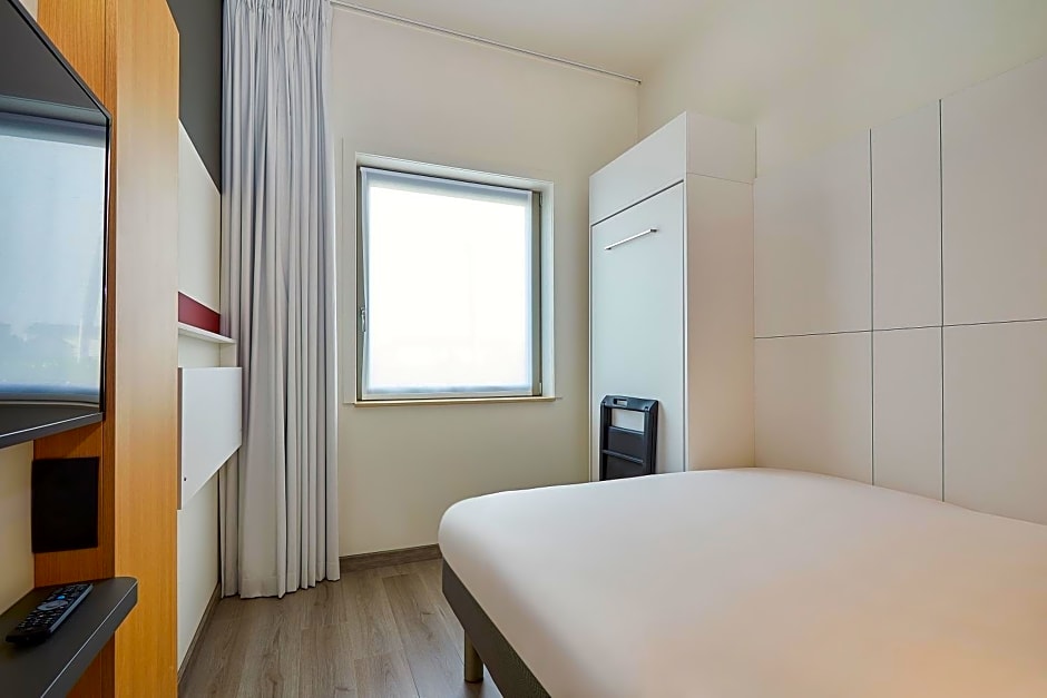 ibis budget Oostende Airport